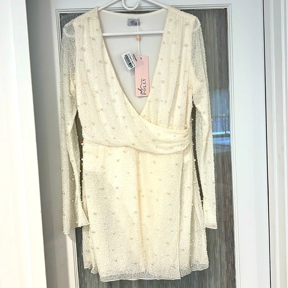 Oh Polly Dresses & Skirts - Cream Dress Oh Polly size 14